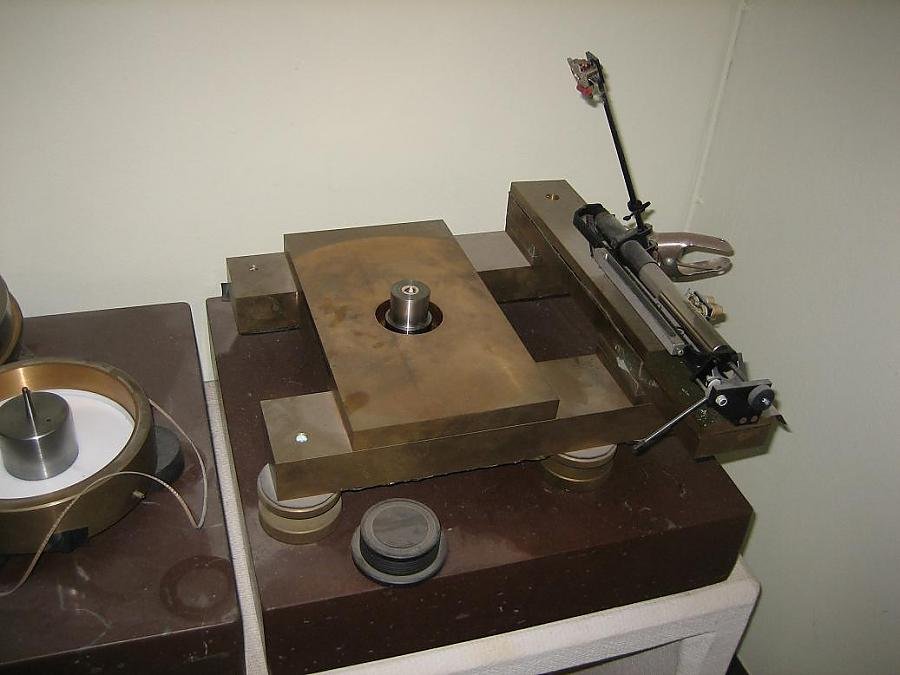 Serner med tonarm.jpg