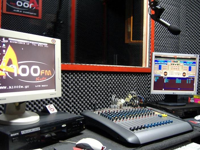 STUDIOS 111.JPG