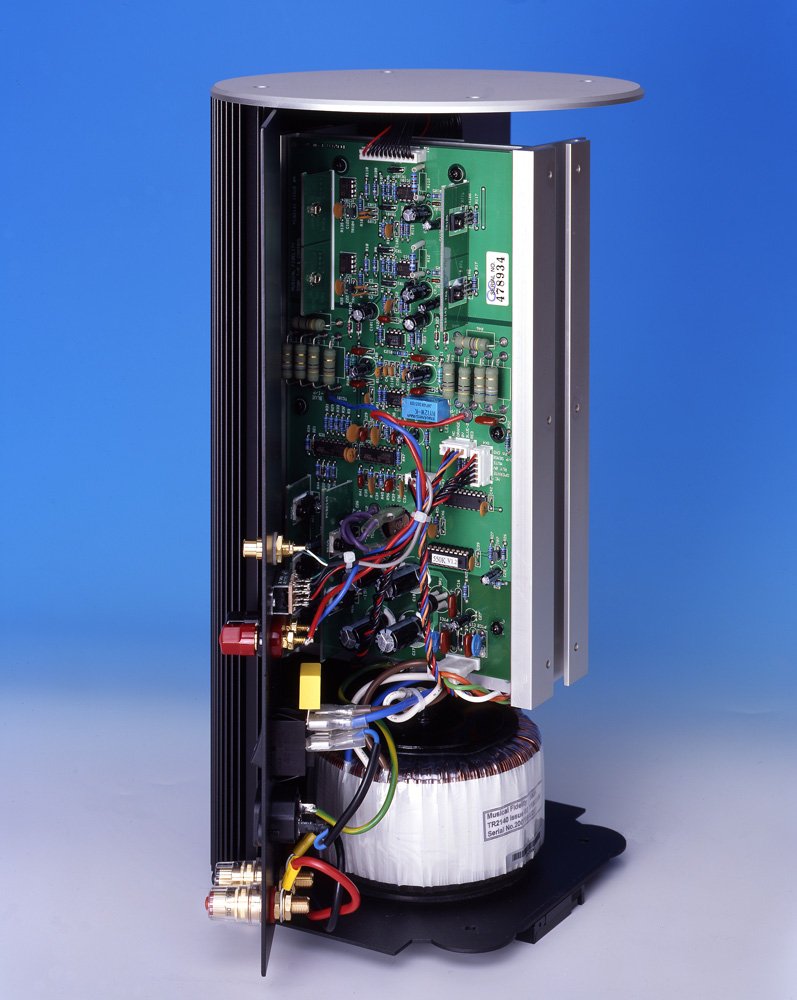 Musical Fidelity 550K Supercharger Interior.jpg