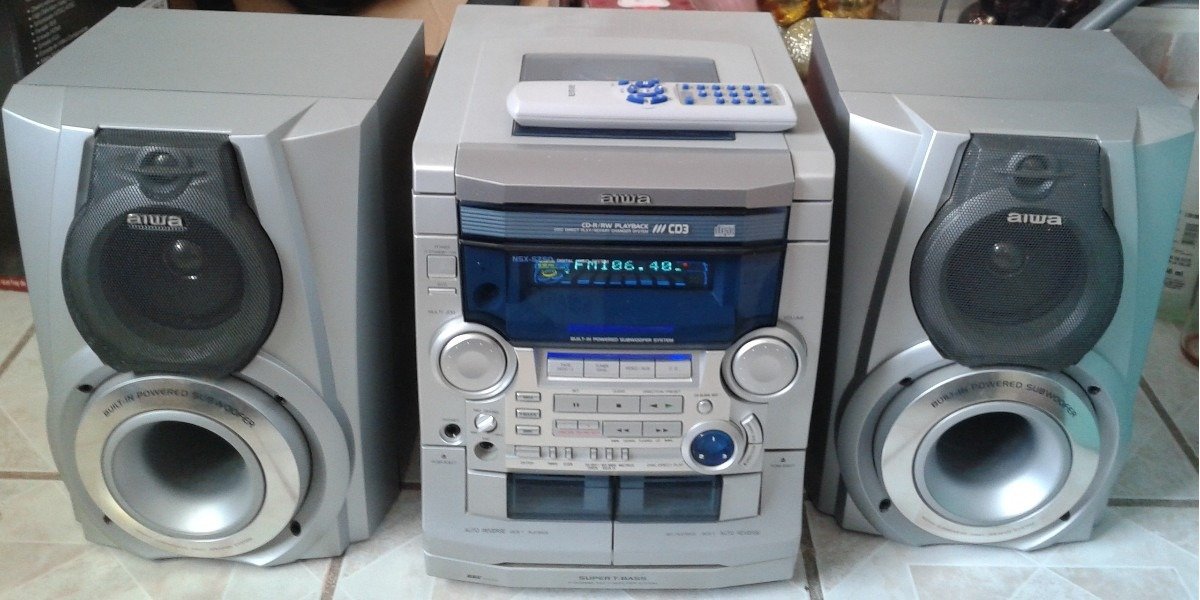 aiwa front.jpg