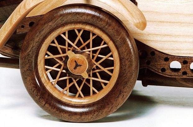 171-835-cars-wooden-replica-mercedes-benz-sskl.jpg