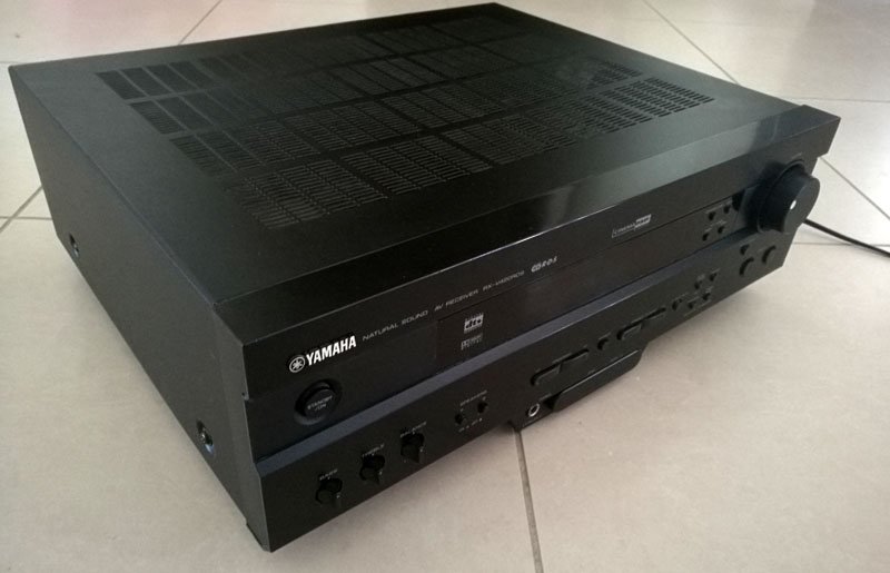 Yamaha rxv420 A.jpg