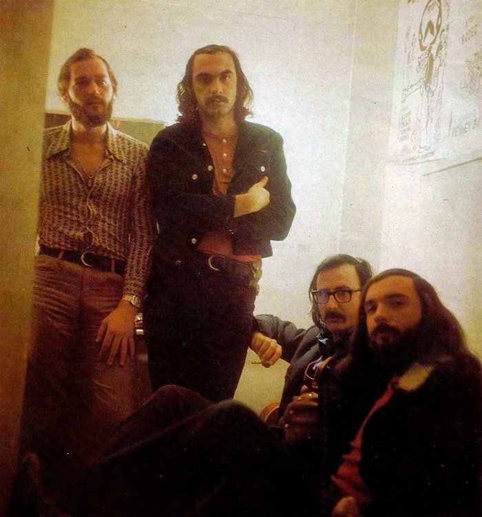 Bourmpoulia.jpg Bourmpoulia.jpg