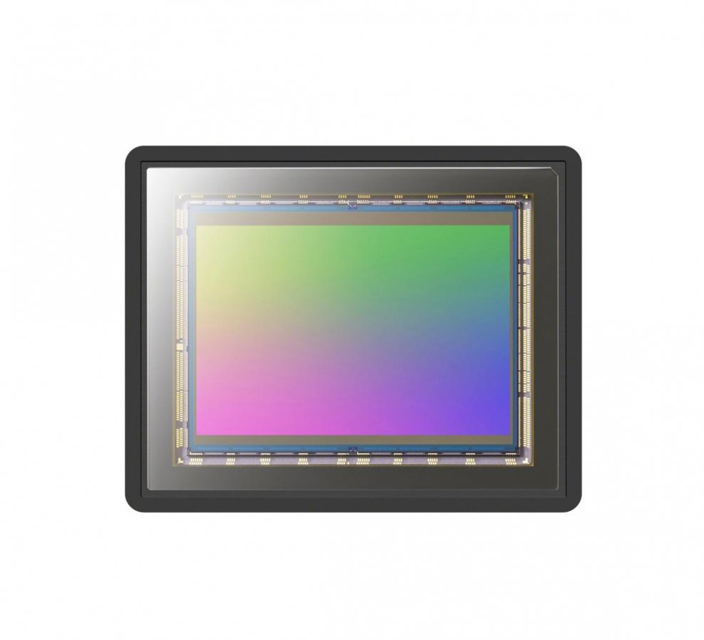 ILCE-9_ExmorRS_sensor-Large.jpg