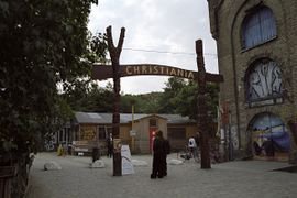 270px-Entr%C3%A9e_de_Christiania.jpg