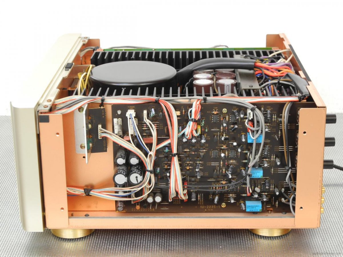 Denon-POA-5000-16.JPG