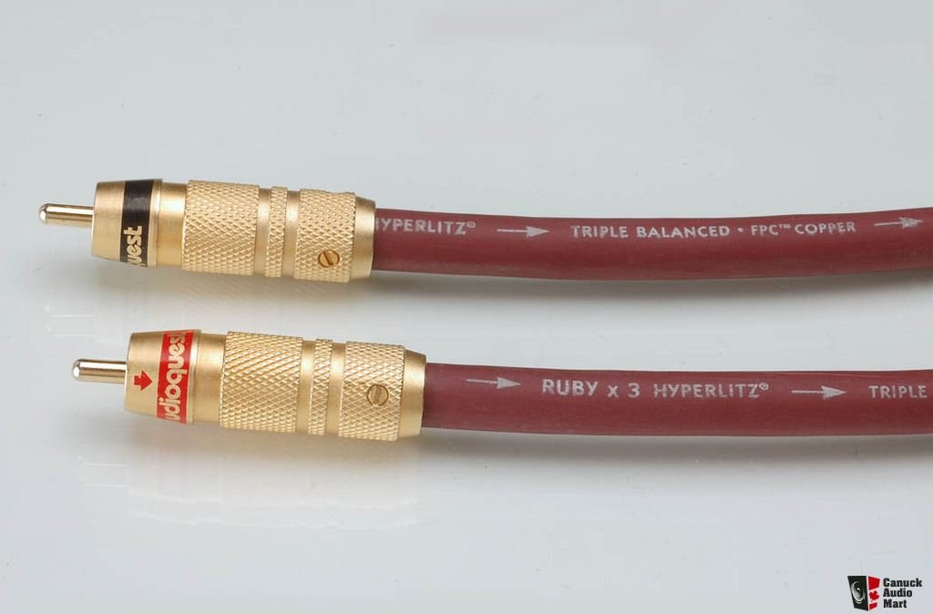 754925-81854b5f-audioquest_ruby_x3_hyperlitz_one_meter_long_x_2_pairs_rca_cables.jpg