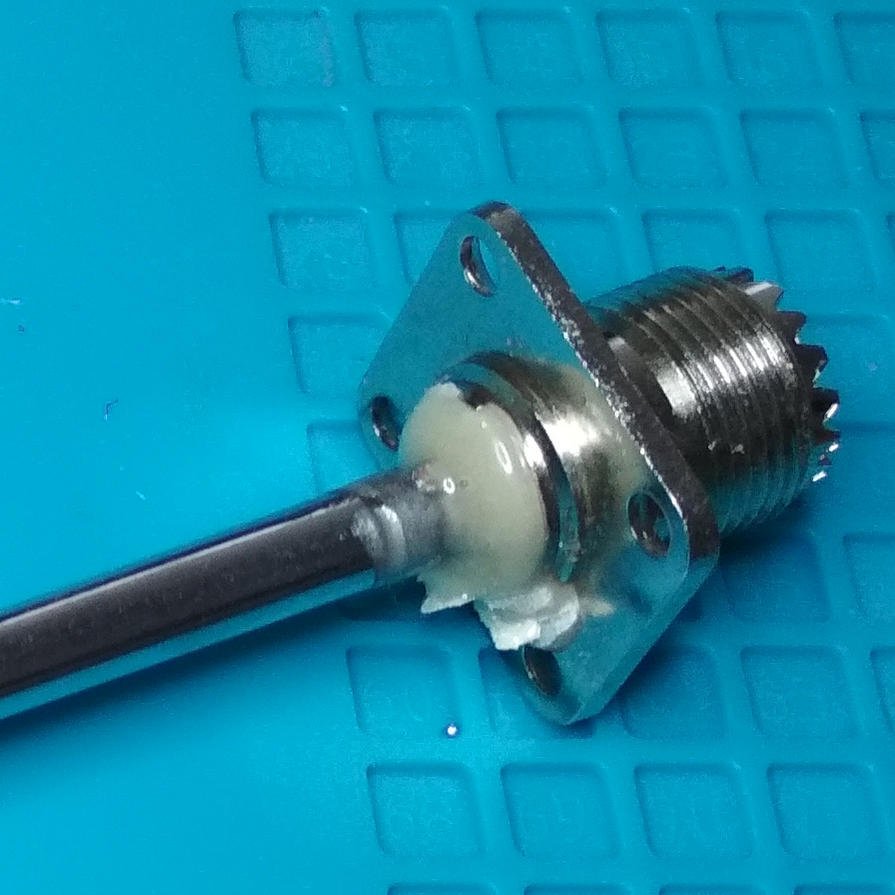 web 104441 Glue.jpg
