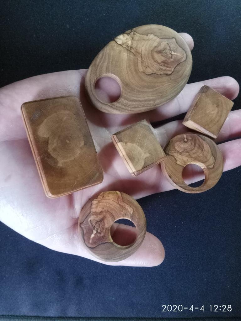 img_20200404_122850(1).jpg img_20200404_122850(1).jpg