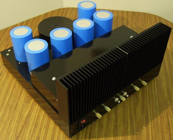 SuperclassA-Amp_2b.jpg