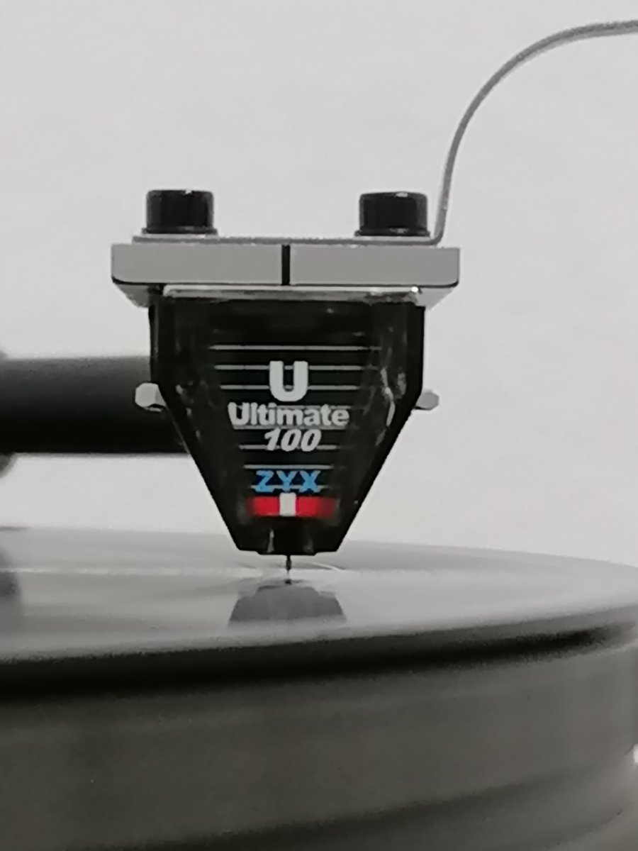 U100TB.jpg
