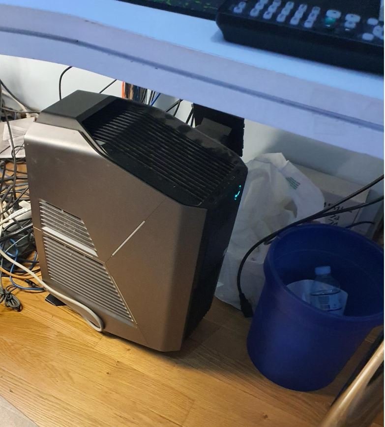 pc alienware.JPG