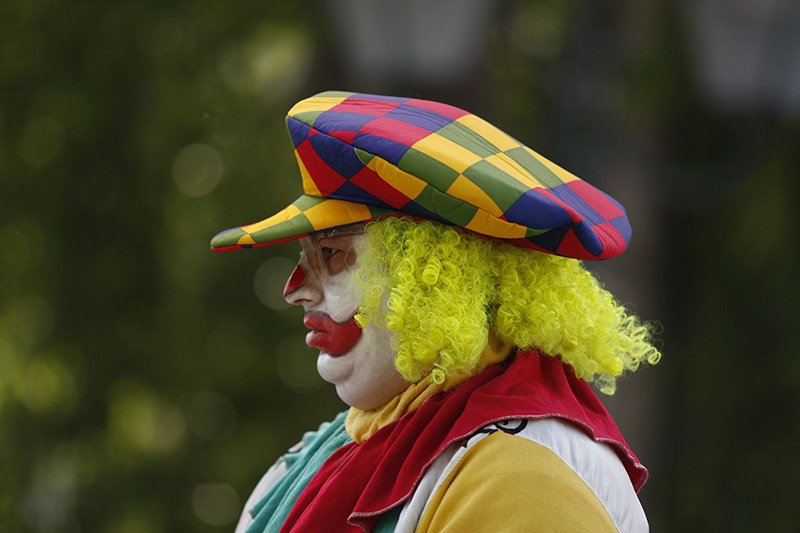 Clown_1122_web.jpg Clown_1122_web.jpg