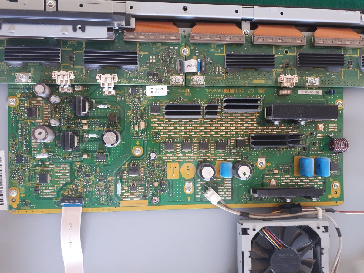 Panasonic Plasma (8_1).jpg