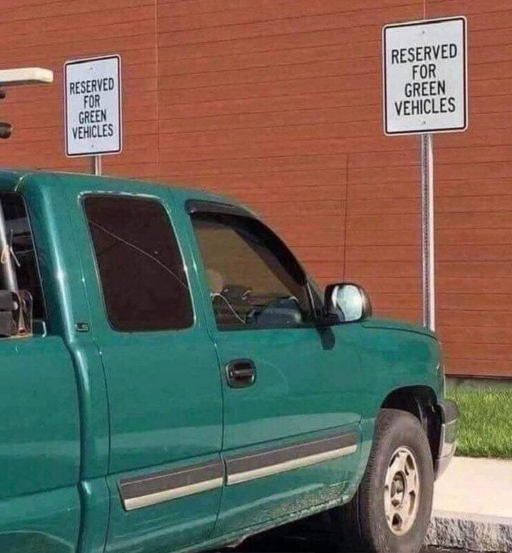 Green truck.jpg