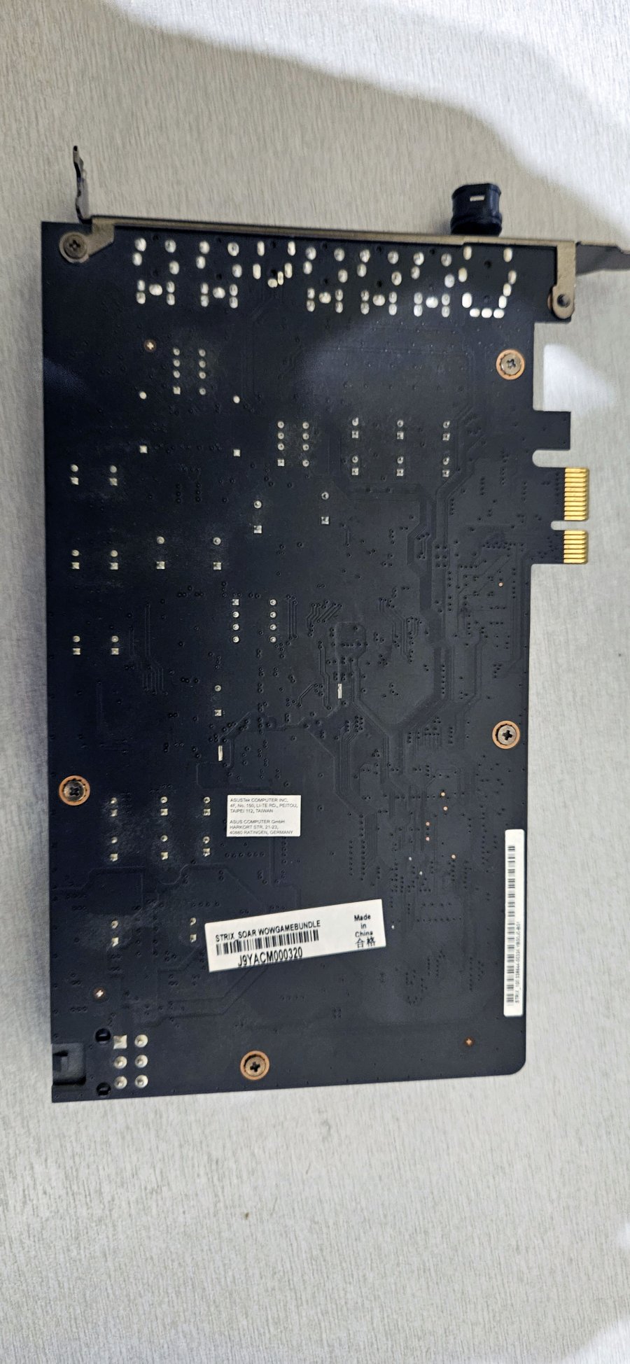 asus 2.jpg
