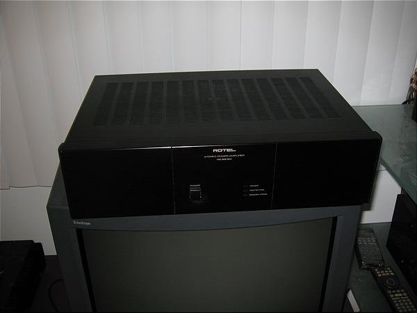 Rotel 980BX.jpg