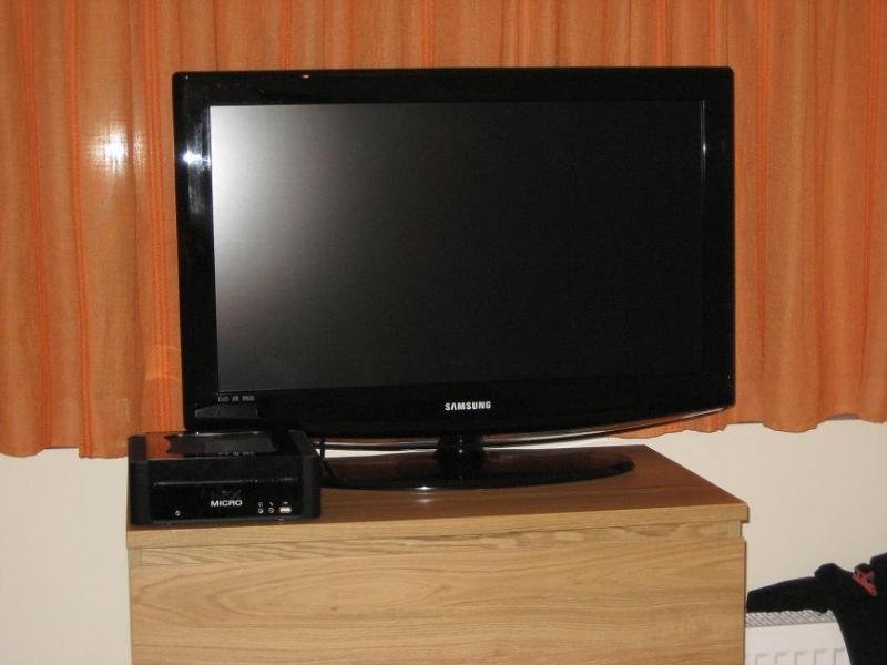 bedroom post 8_5.jpg