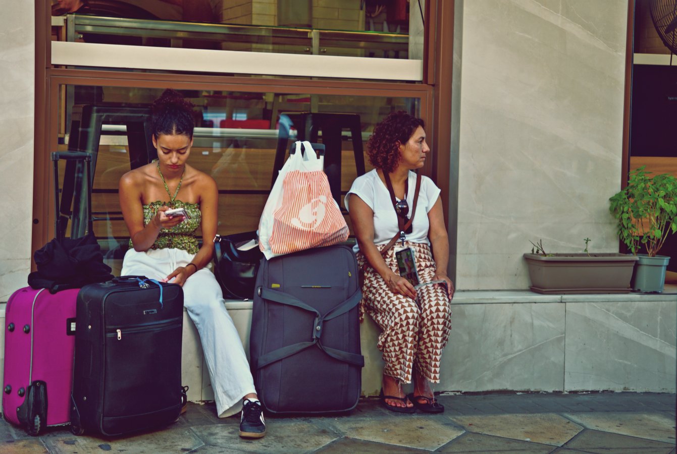TOURISTS_01.jpg