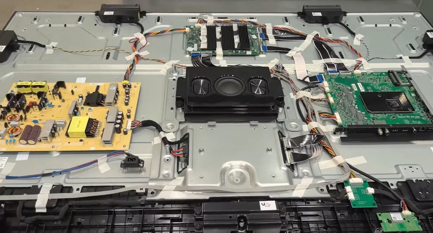 Philips 65OLED959_teardown_hxosplusgr.jpg