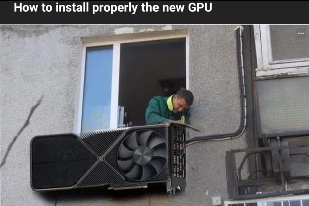 Installing the new GPU.jpg