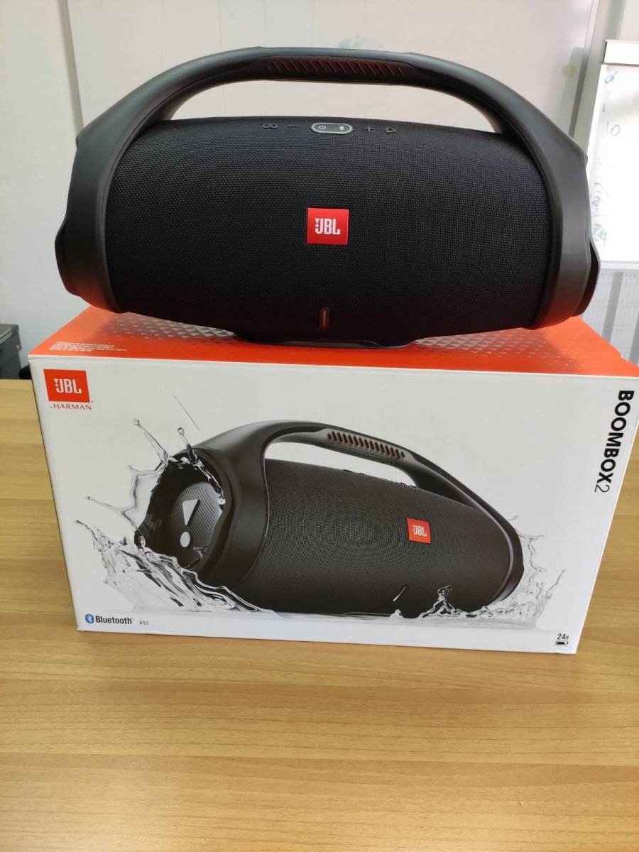 JBL BOOMBOX 2.jpg JBL BOOMBOX 2.jpg