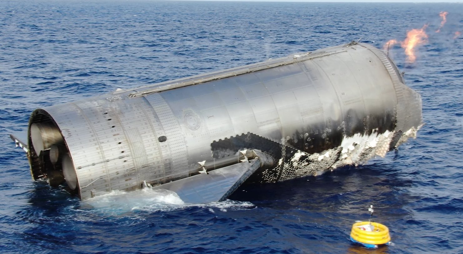 Engine section intact 01.jpg