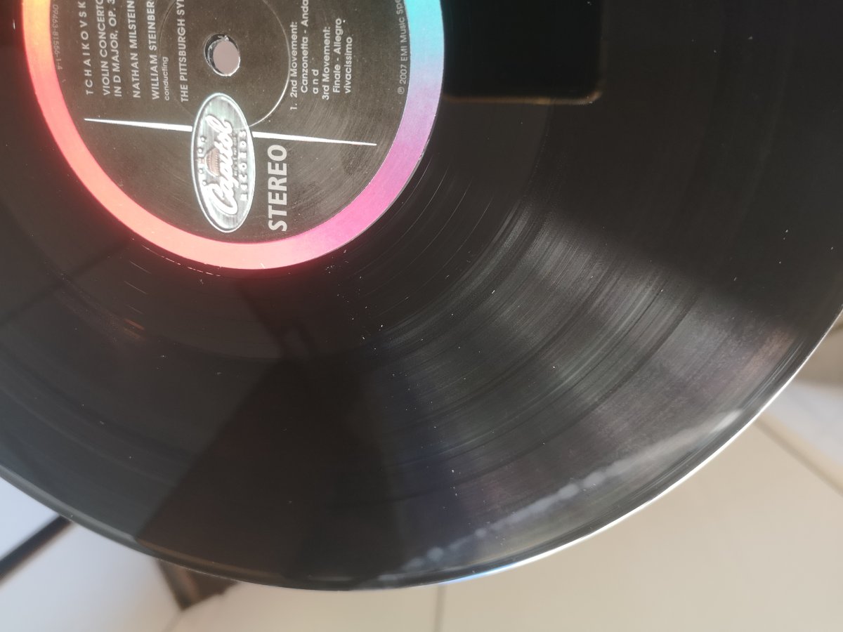 Milstein rec.jpg Milstein rec.jpg