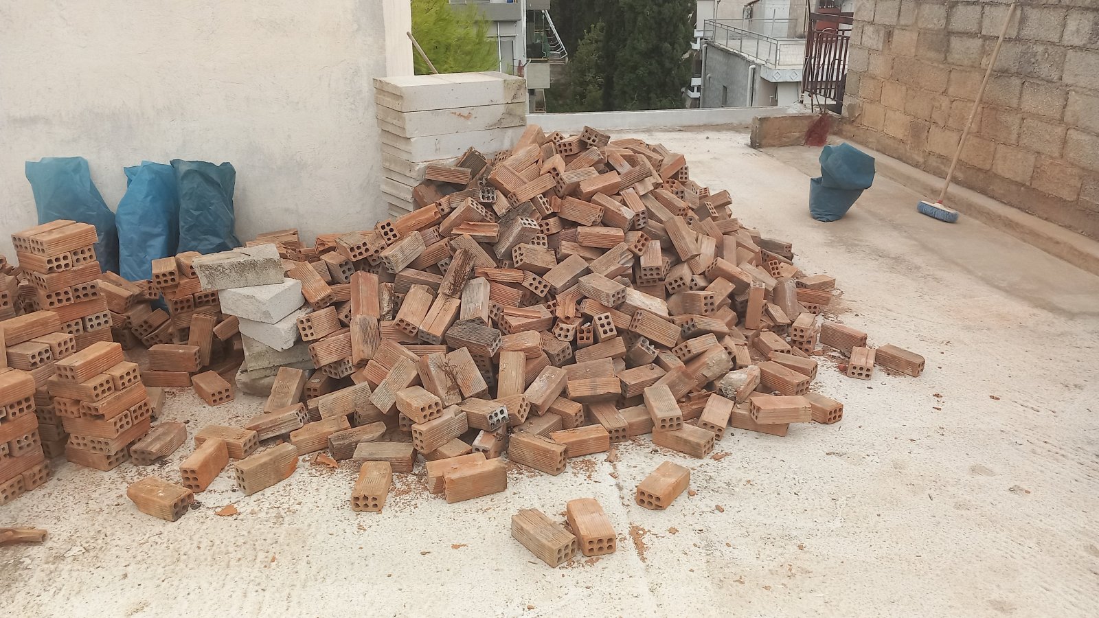 20250918_091718.jpg 20250918_091718.jpg