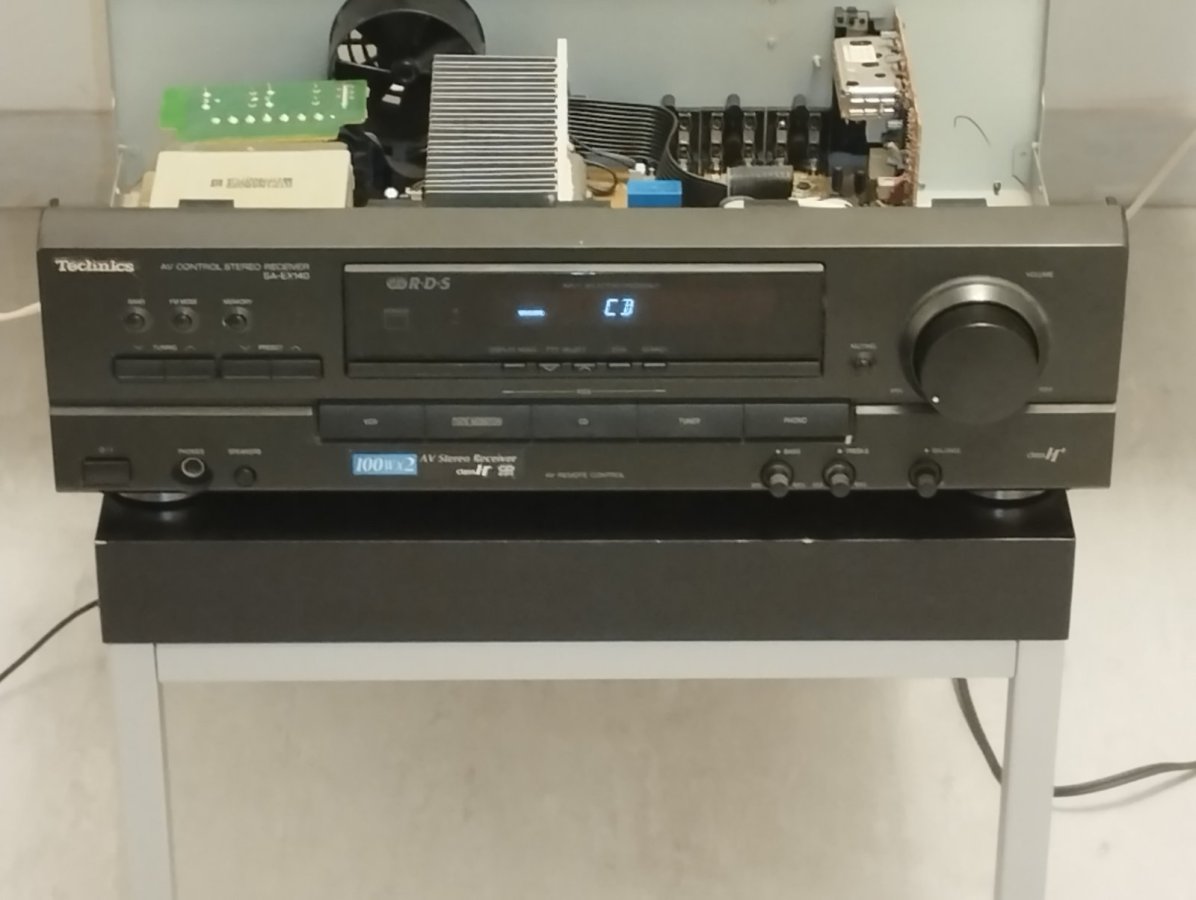 Technics SA EX140 .jpg