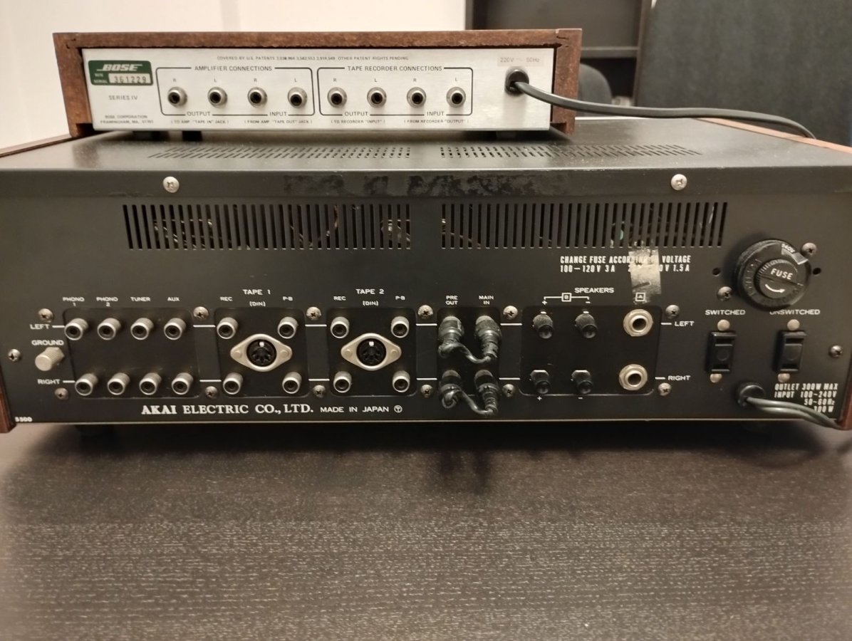 Οπίσθια όψη.jpg