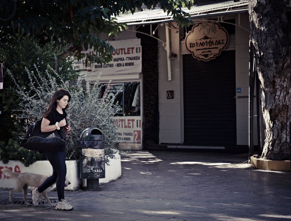 Walking 4021_edit.jpg