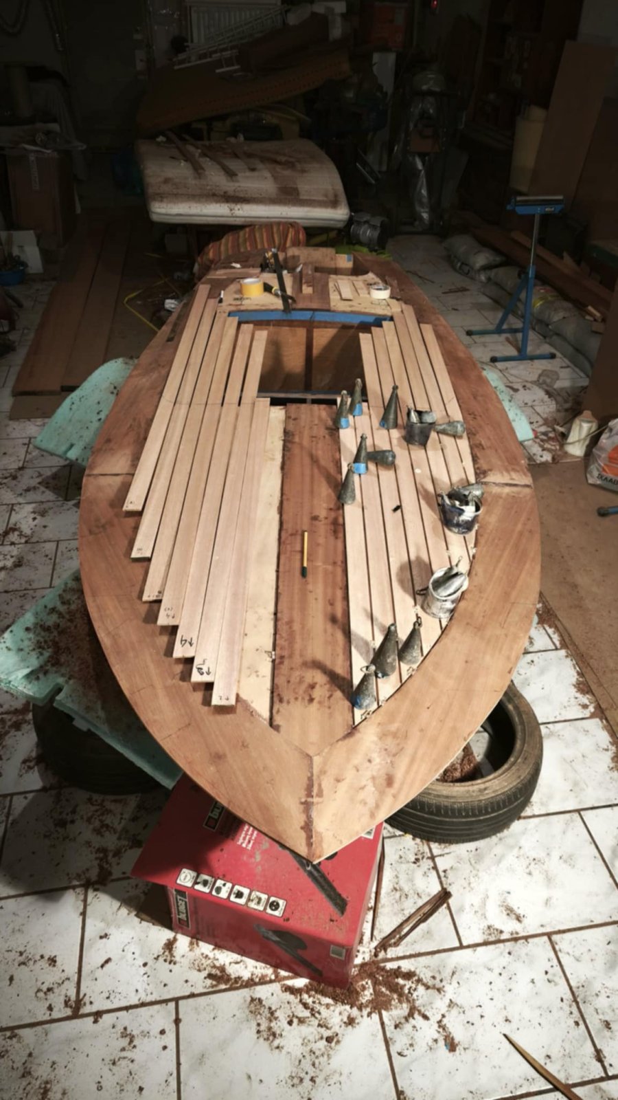 κατασκευή deck απο μαόνι χαμηλή ανάλυση (8).jpg