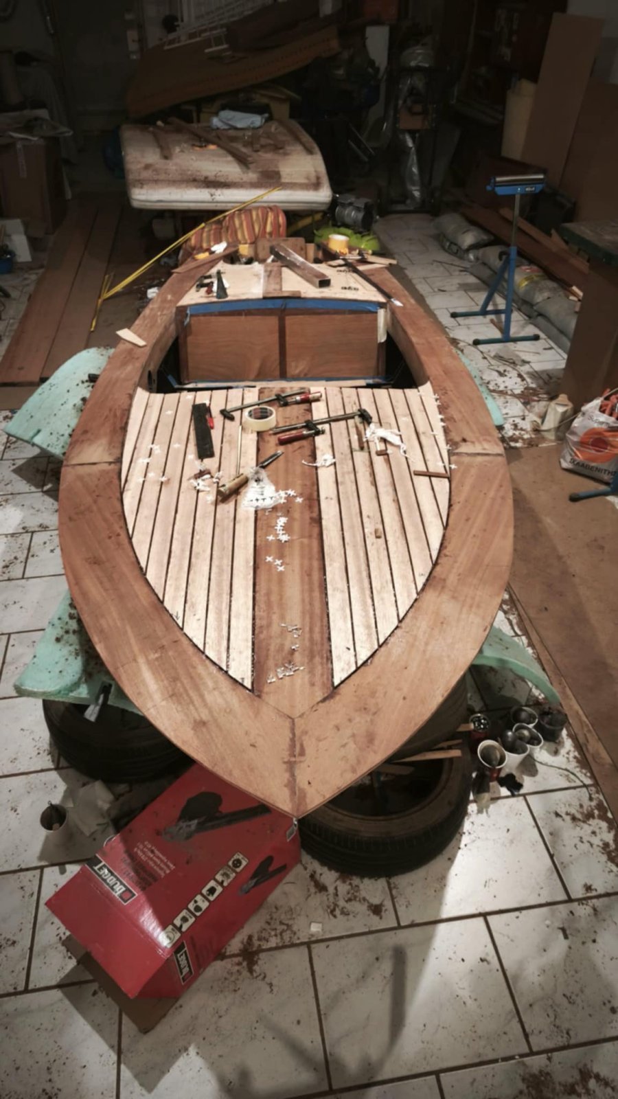 κατασκευή deck απο μαόνι χαμηλή ανάλυση (13).jpg