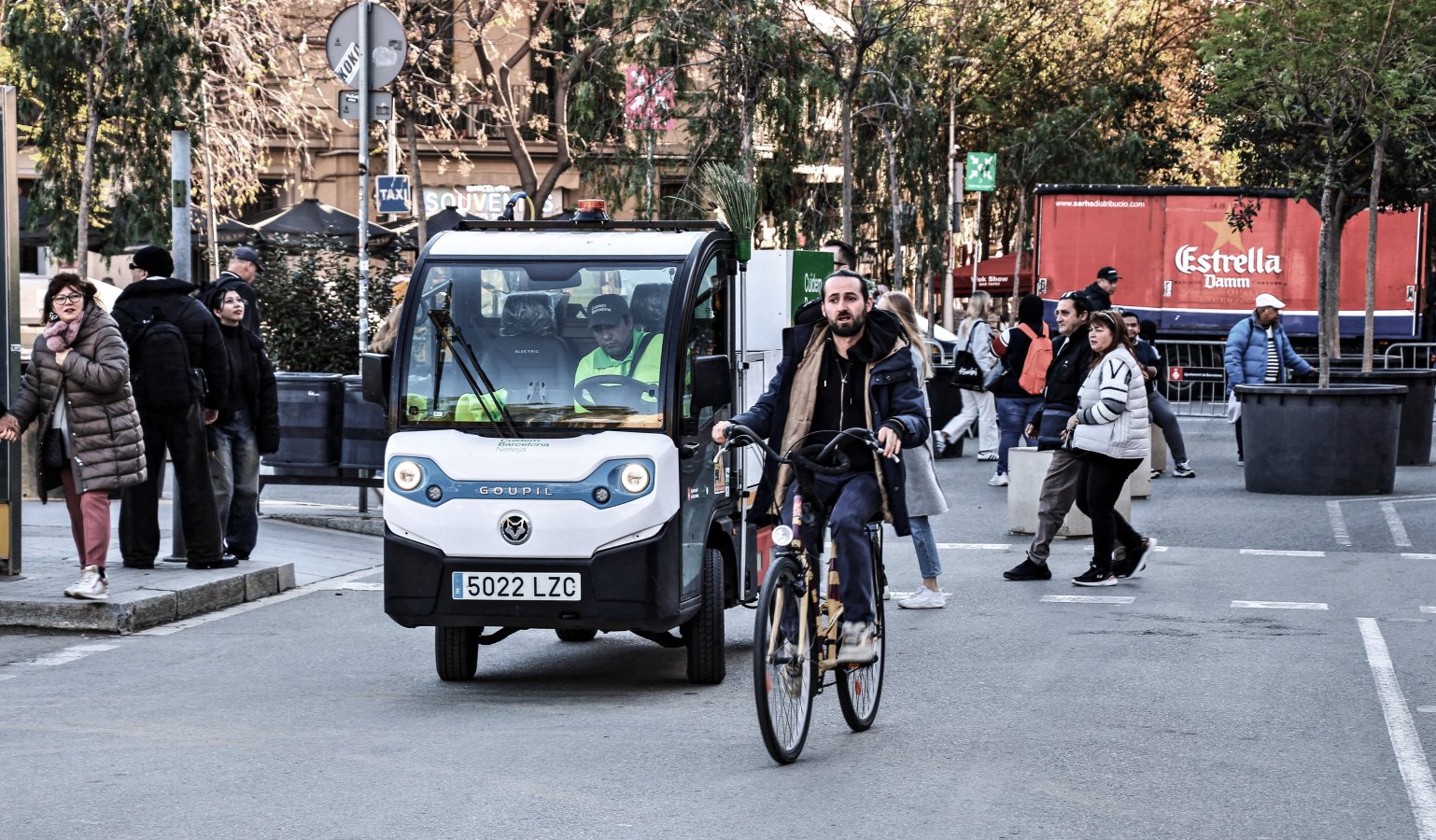 barca bike_street.jpg