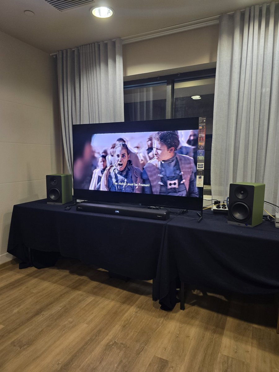 20251114_210249.jpg 20251114_210249.jpg