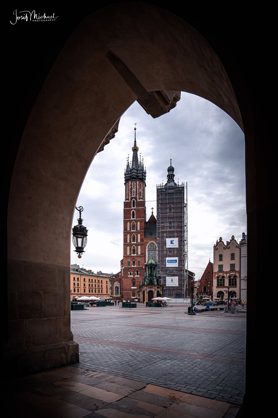 ARV02582-Edit web.jpg