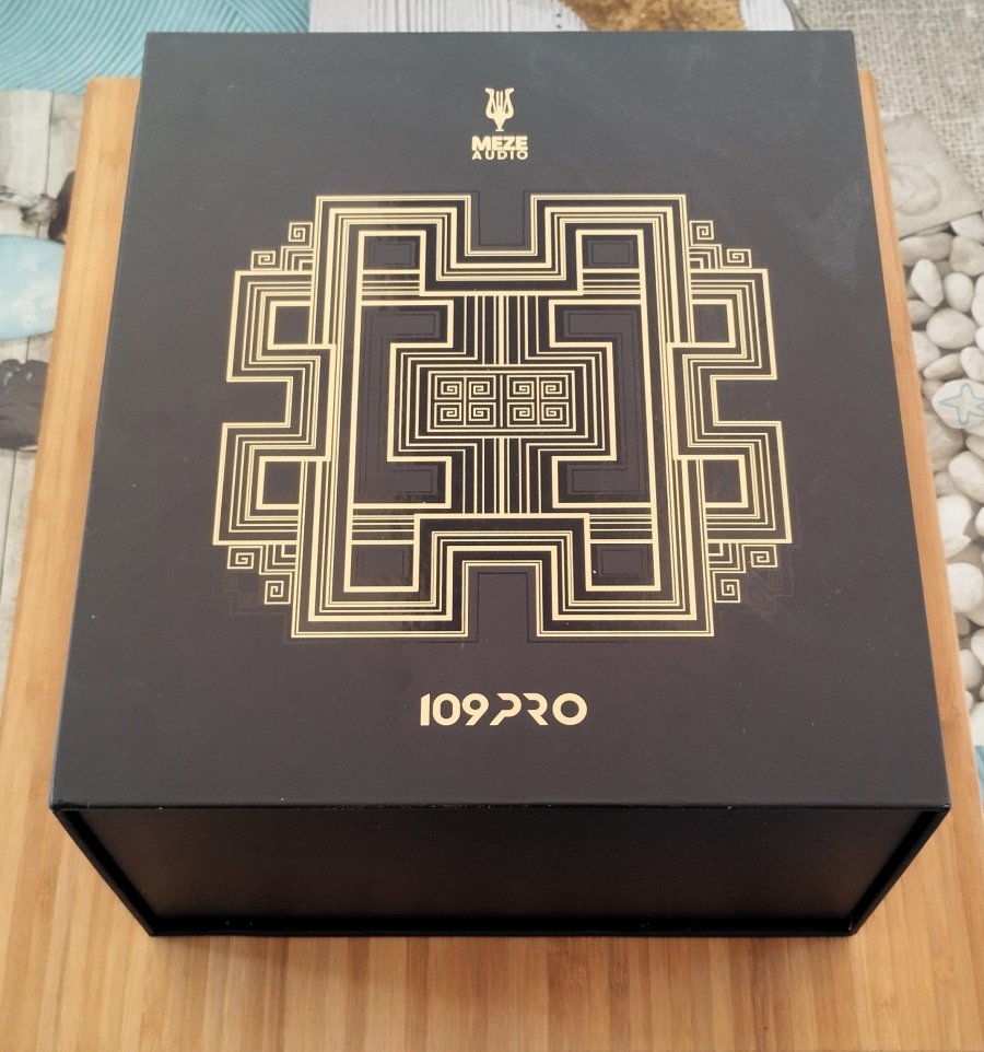 MEZE_01.jpg MEZE_01.jpg