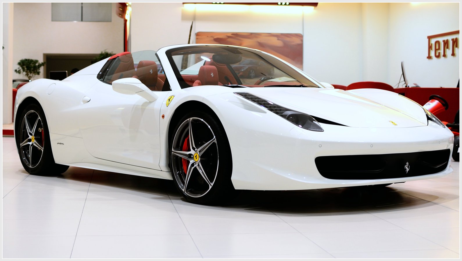ferrari-458-spider_10842654045_o.jpg