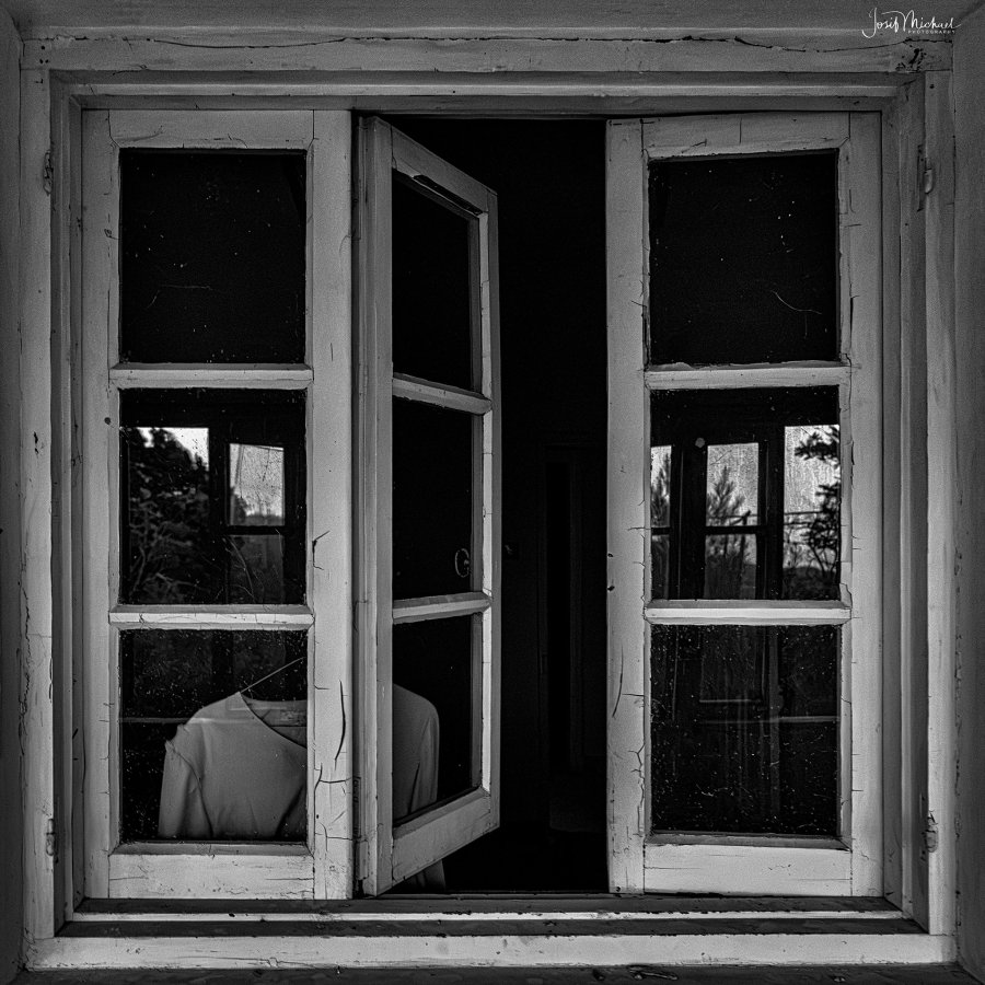 ARV01812-Edit copy.jpg