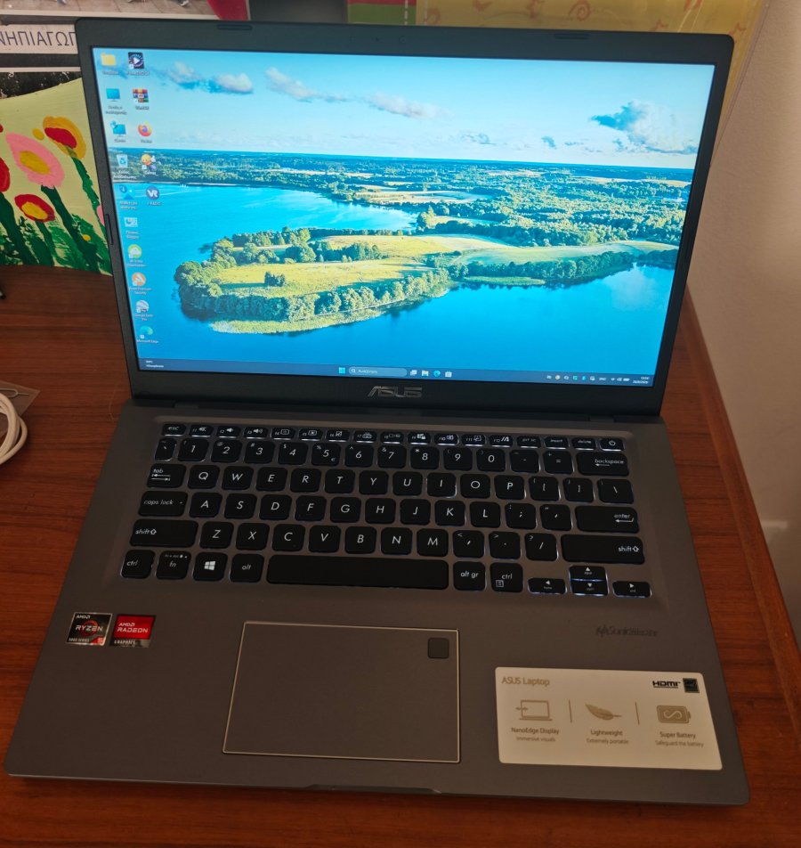 LAPTOP  (1).jpg