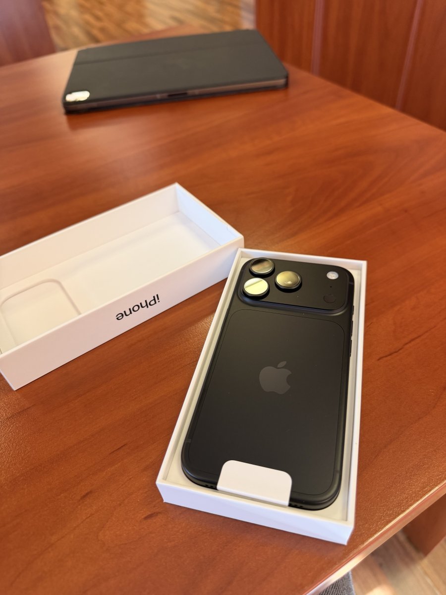 IMG_62942fwx3d.jpg