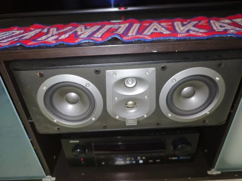 JBL 2.webp