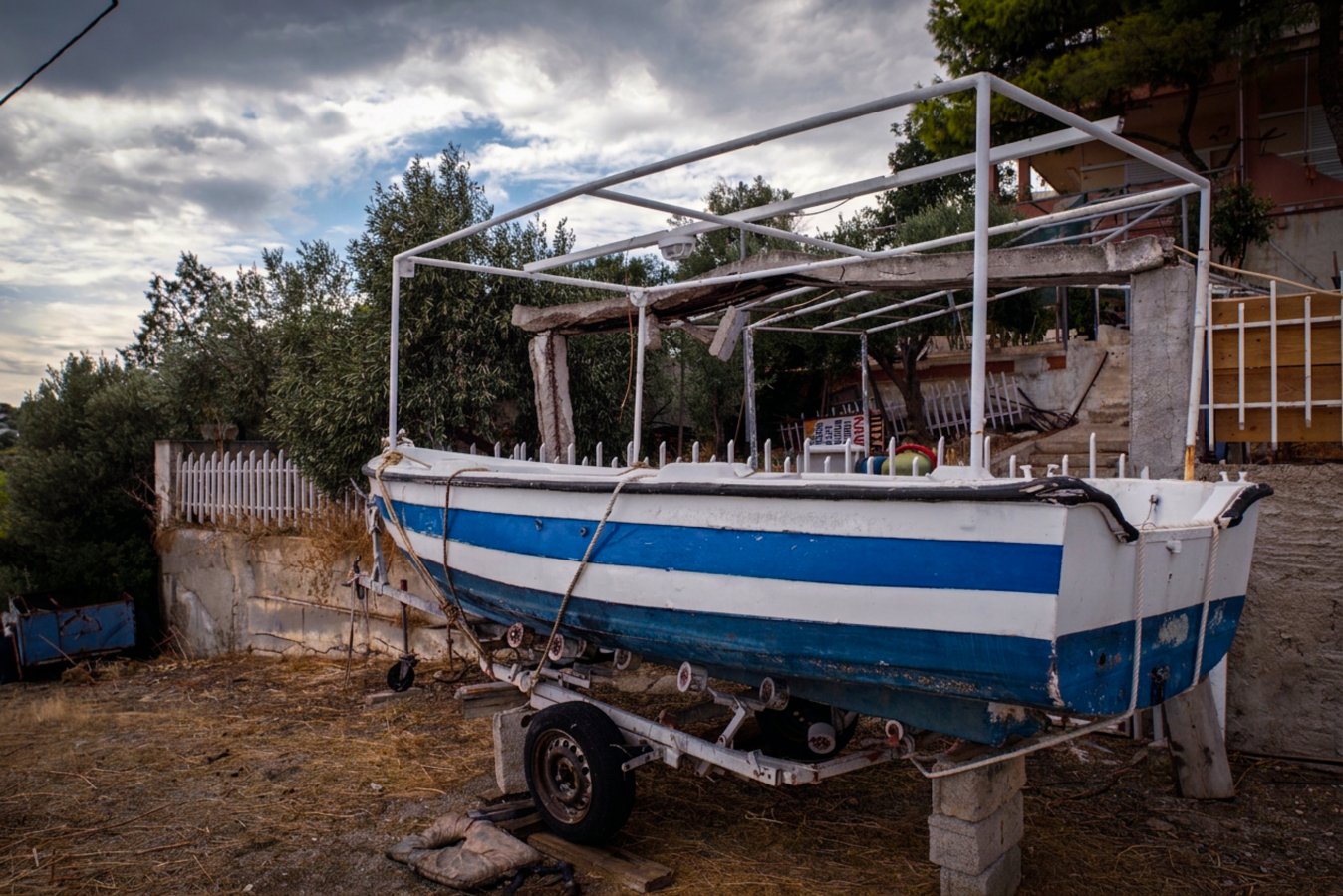 Boat on trailer.jpg