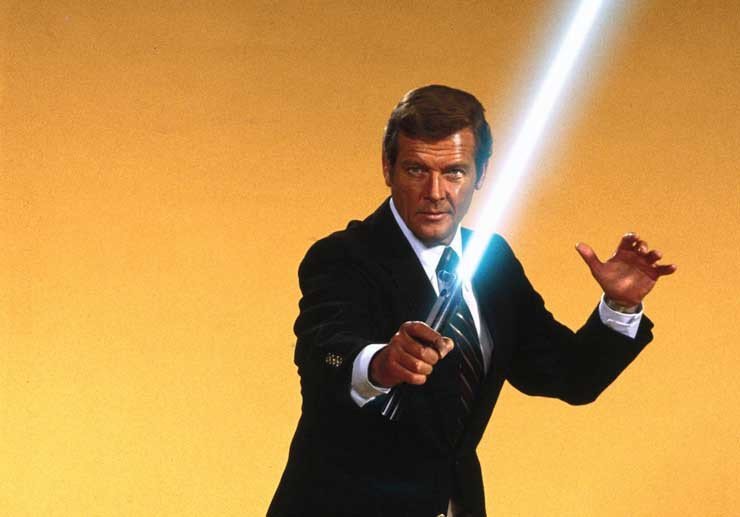 jamesbond-starwars1-740x517.jpg