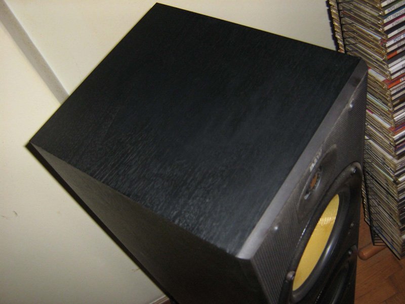 b&wdm603s2 020a.jpg b&wdm603s2 020a.jpg