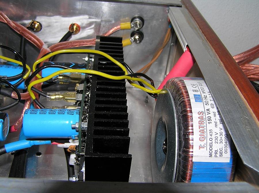 PB220400.jpg