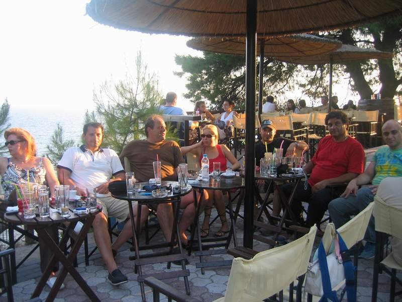 SINANTISI AVCLUB XALKIDIKI 2006.JPG