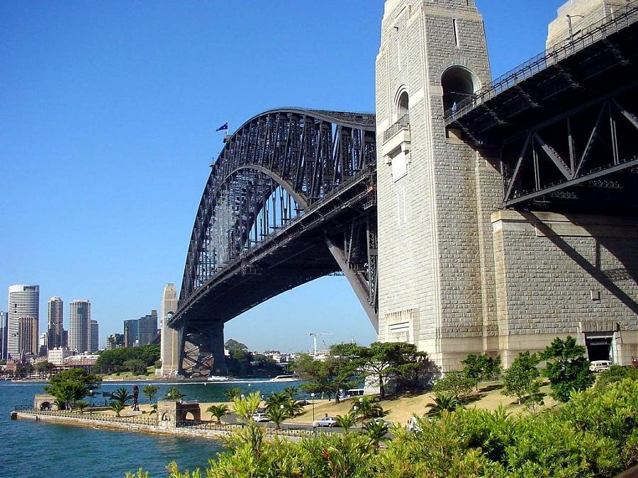 Sydney_-_Harbour_Bridge.jpg