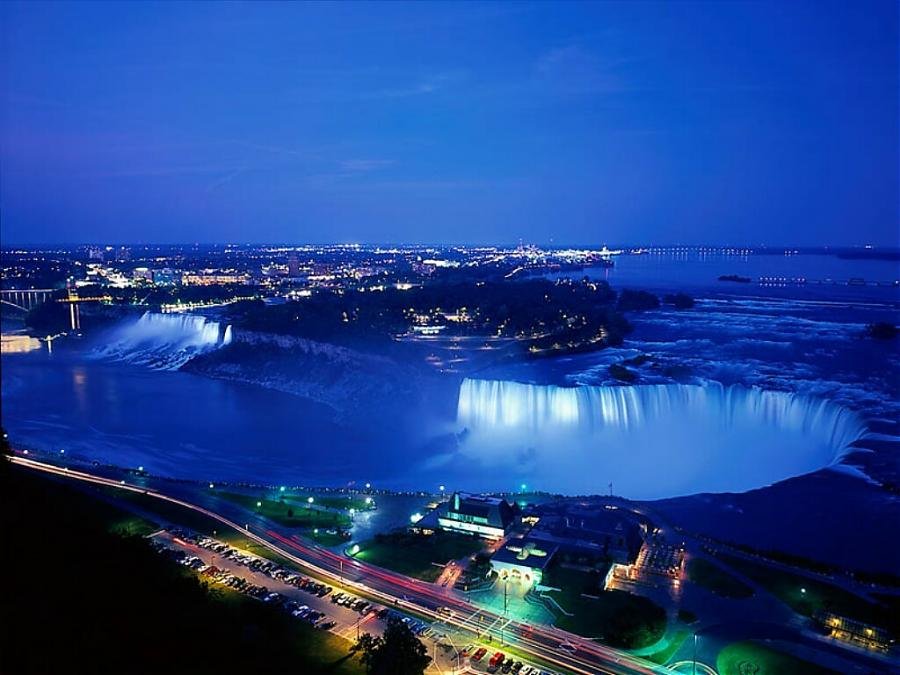 Niagara_falls.jpg